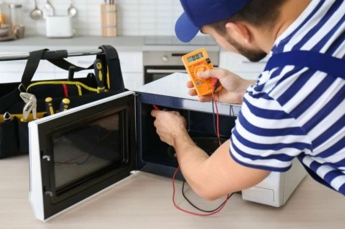 What Are the Common Issues That Require Microwave Repair?