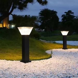 Solar Bollard Light (B01) | 6Ah 3.2V LiFePO4 Battery | 3000K CCT | IP65 Waterproof | 3 Years Warranty